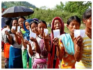 Manipur Loksabha Polls: मणिपुर में कड़ी सुरक्षा के बावजूद वोटिंग के दौरान भड़की हिंसा, गूंजी गोलियों की आवाज