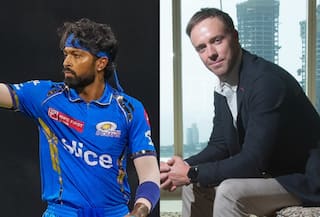'I Love Hardik': De Villiers Issues Clarification After Misquoted About MI Captain | Watch