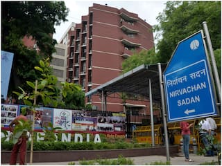 Lok Sabha Polls: 'धार्मिक और सांप्रदायिक आधार पर...', चुनाव के बीच निर्वाचन आयोग ने BJP-कांग्रेस को लगाई फटकार