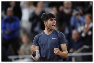 French Open: Carlos Alcaraz Fends Off Spirited Jesper de Jong Challenge to Reach Third Round