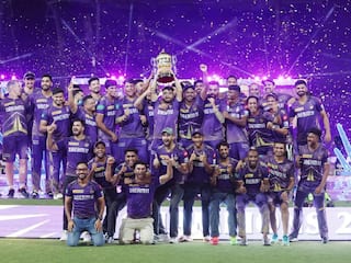 IPL 2024 : जानिए आईपीएल फाइनल के बाद खिलाड़ियों को कौन से मिले अवॉर्ड , चैंपियन टीम की कितनी रही प्राइस मनी