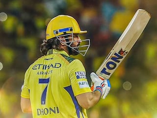 MS Dhoni को इस लिस्ट में नंबर-1 बनने के लिए चाहिए सिर्फ इतने रन, एलीट क्लब में होंगे शामिल