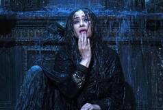 Manisha Koirala Recalls The 'Most Challenging' 12 Hour Long Fountain Scene in Heeramandi