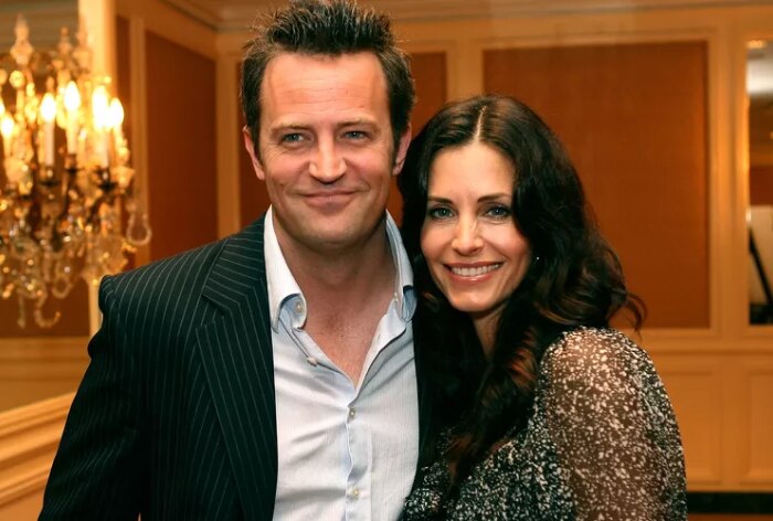 FRIENDS' Courteney Cox Says Matthew Perry Visits Her 'A Lot' Even After His Death, Says 'I Do Sense'
