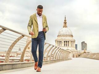Men   s Fashion Guide: 10 Summer Essentials to Slay in Style and Beat the Heat