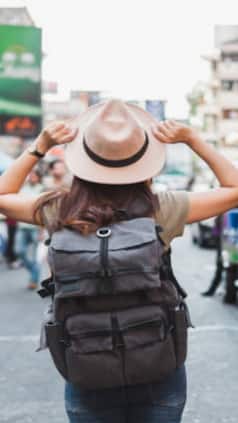 7 Must-Have Apps For Budget Travellers In 2024