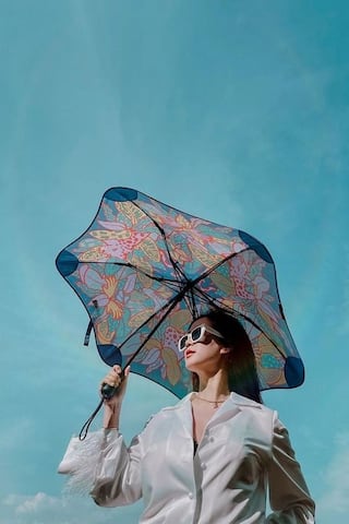 Umbrella for Heat Protection this Summer
