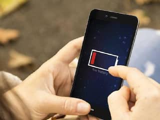 फोन में बदल लें ये 5 सेटिंग, बढ़ जायेगी आपके फोन के बैटरी की लाइफ