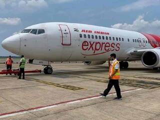 कई कर्मचारियों ने एक साथ डाली Sick Leave, एयर इंडिया एक्सप्रेस 80 से ज्यादा फ्लाइट्स कैंसल करने को मजबूर