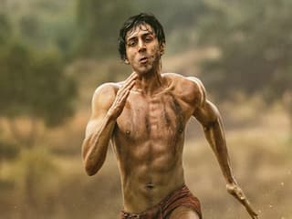 Kartik Aryan ने शेयर किया फिल्म 'चंदू चैंपियन' का पहला पोस्टर, एक्टर के लुक ने किया सबको हैरान