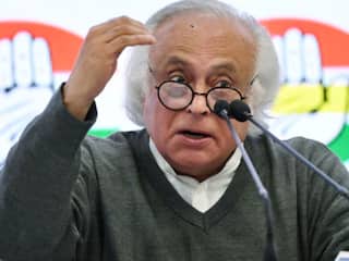 'मणिशंकर अय्यर हैं कौन...?', जयराम रमेश ने नेता की 'विवादित' टिप्पणियों से पार्टी को रखा दूर