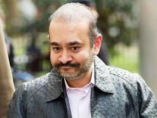 PNB Scam Case: ब्रिटेन की कोर्ट से भगोड़े नीरव मोदी को बड़ा झटका, जमानत याचिका हुई खारिज