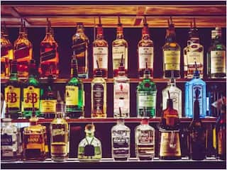 Bars May Open Till 4 AM In Noida, Ghaziabad! Uttar Pradesh Govt Considers Extending Opening Hours