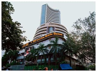 Stock Market Today: नए रिकॉर्ड ऊंचाई पर पहुंचे सेंसेक्स-निफ्टी, निवेशकों ने बनाए 2.4 लाख करोड़ से ज्यादा