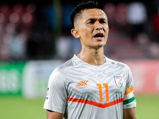 सुनील छेत्री ने किया संन्यास का ऐलान , आ गई टीमों और खिलाड़ियों के रिएक्शन की बहार