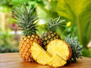 International Pineapple Day 2024: पाइनएप्पल करता है शरीर की कई समस्याओं का सफाया, जानें इसके फायदे
