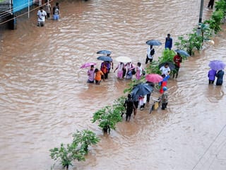 Assam Floods: Death Toll Reaches 37, Situation Grim; Over 100 Relief Camps And 125 Relief Distribution Centres Functional