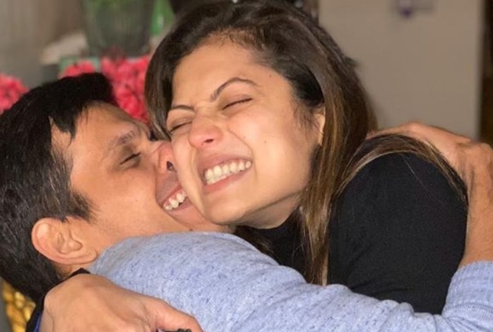 Drashti Dhami - Niraj Khemka Announce Pregnancy in Cute Post: 'Mama in The Making'