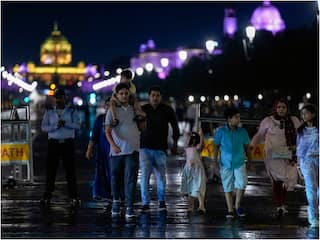 Delhi Likely To Get Relief From Blistering Heat, IMD Predicts Possibility of Rain in Next 3 Days