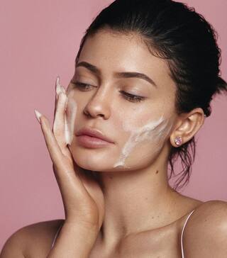 Facewash for Your Dry Skin