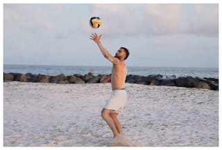 Virat Kohli & Co. Unwind In Barbados With Beach Volleyball Ahead Of T20 World Cup 2024 Super  8s  -  WATCH