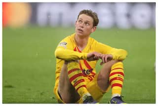 Koeman Blames FC Barcelona for De Jong's Injury: 'We've to Deal with the Consequences