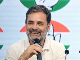 Can Rahul Gandhi Represent Both Rae Bareli and Wayanad? Constitutional Experts Say NO; Here's What Happens Next