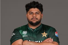 Azam Khan Enjoys Street Food In New York After Pakistan Lose To India In T20 World Cup 2024 - WATCH