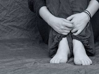 Jharkhand News: प्रेमी ने 6 दोस्तों संग मिलकर 14 साल की नाबालिग का किया बलात्कार, वारदात का वीडियो भी बनाया