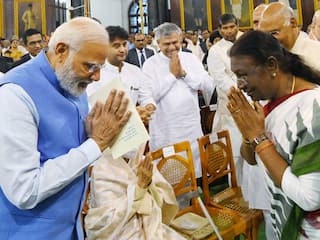 Modi 3.0 Govt Formation : NDA ने पेश किया सरकार बनाने का दावा, राष्ट्रपति को सौंपी सांसदों की लिस्ट