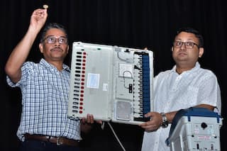 Shiv Sena MP Ravindra Waikar's Relative Used Mobile Phone To 'Unlock' EVM: Reports