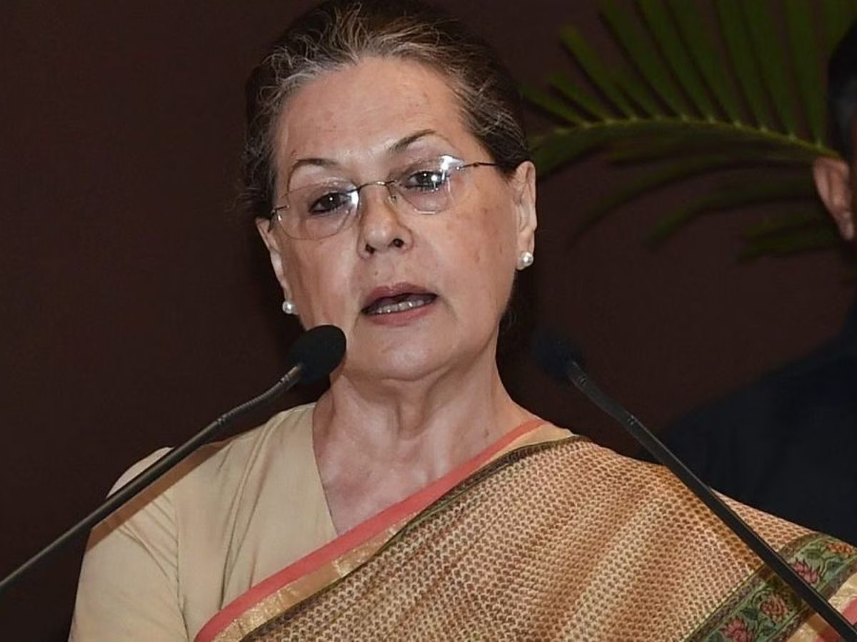 Sonia Gandhi Photos | Latest Pictures of Sonia Gandhi | Sonia Gandhi:  Exclusive & Viral Photo Galleries & Images | India.com PhotoGallery