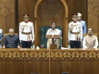 'जम्मू कश्मीर में दिखा बदलाव', संसद में राष्ट्रपति द्रौपदी मुर्मू का अभिभाषण