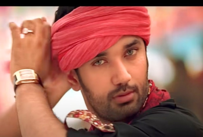 When Politician Chirag Paswan Surprised Everyone With His Killer Moves in the Song 'Katto Gilheri' With TV Star Shweta Tiwari - WATCH