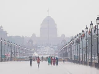 दिल्ली-NCR में बारिश के बाद भीषण गर्मी से राहत, IMD ने बताया मंगलवार को कैसा रहेगा मौसम?