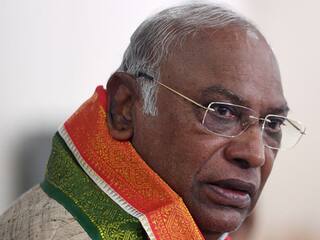 'मोदी के फासीवादी शासन के खिलाफ...', INDIA ब्लॉक की बैठक के बाद क्या कुछ बोले खड़गे