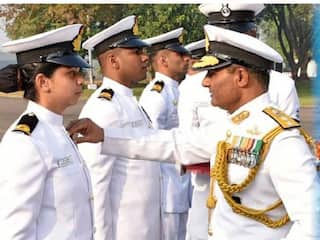 Sarkari Naukri: इंडियन कोस्ट गार्ड में 10वीं-12वीं पास के लिए 260 सरकारी नौकरियां, जल्द करें अप्लाई, जानें हर डिटेल