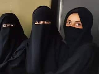 After Hijab, Now Torn Jeans, T-Shirts Banned in This Mumbai College For Students, Check New Dress Code