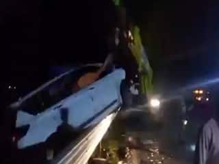 7 Killed, 5 Injured In Deadly Head-On Collision Between Two Cars On Mumbai-Nagpur Expressway