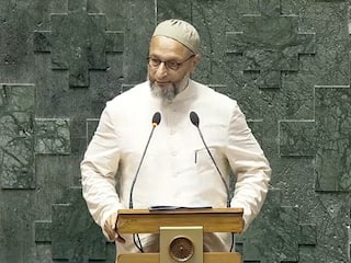 'जय भीम, जय फिलिस्तीन...', असदुद्दीन ओवैसी ने संसद में शपथ के दौरान लगाया नारा