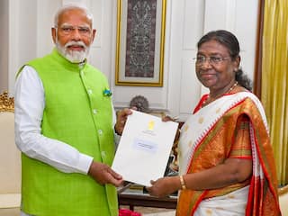 Lok Sabha Election Results: चुनाव नतीजों के बाद पीएम मोदी का इस्तीफा, राष्ट्रपति मुर्मू ने किया स्वीकार