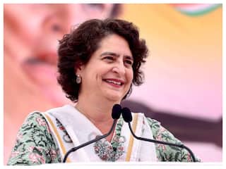 गांधी परिवार की 10वीं सदस्य हैं प्रियंका गांधी, पहली बार लड़ने जा रही हैं चुनाव, जानें अब तक कौन-कौन पहुंचा संसद?