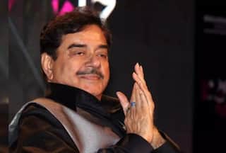 Shatrughan Sinha Hospitalised After Tripping on Carpet, Friend Pahlaj Nihalani Shares Health Update