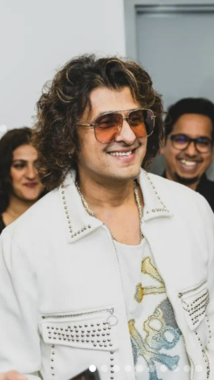 Impressive Education Qualification of Singer Sonu Nigam