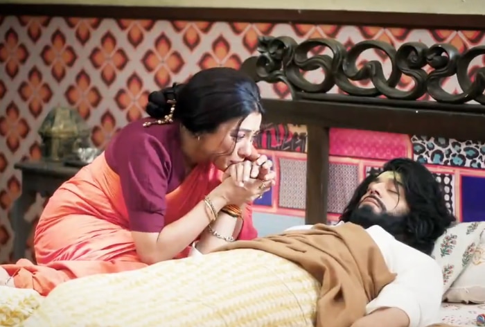 Anupamaa Upcoming Twist: Vanraj Asks Titu to Leave Dimpy; Is Aadhya Dead or Alive? Anuj Reveals the Truth