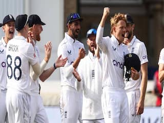 पहली पारी में बढ़त बनाकर भी पिटा वेस्टइंडीज- इंग्लैंड ने 241 रनों से धोया, सीरीज भी गंवाई