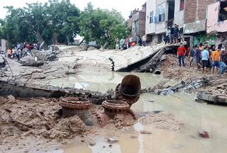 2 Women Killed, 13 People Injured As Water Tank Collapses in UP's Mathura