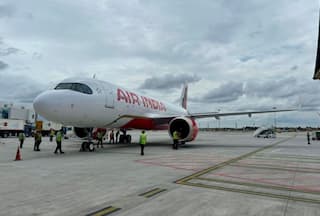 225 यात्री और 19 क्रू मेंबर्स से भरी एयर इंडिया की फ्लाइट में तकनीकी गड़बड़ी, रूस में इमरजेंसी लैंडिग