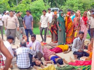 Left With Nothing, Everything Is Gone, Says Father Of Deceased 16-Year-Old Daughter In Hathras Stampede