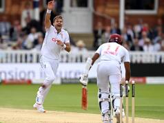 ENG vs WI: लॉर्ड्स टेस्ट में वेस्टइंडीज बेहाल, पारी की जीत से 4 विकेट दूर इंग्लैंड